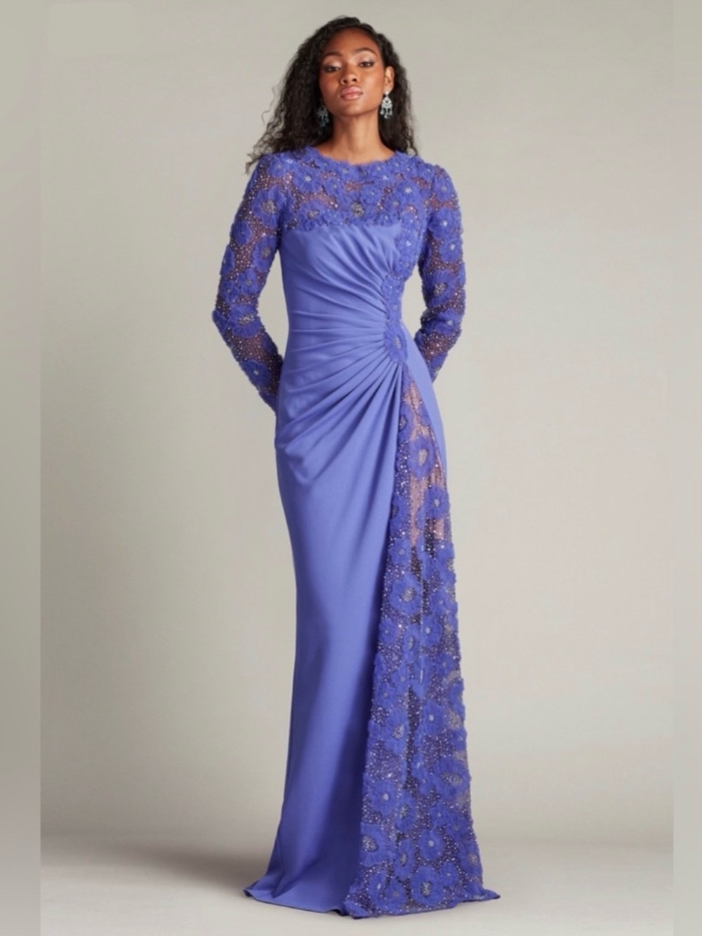 NWT Tadashi Shoji Lilac Beaded Lace Long Sleeve Maxi Gown Size 4 Party Formal